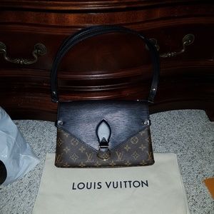 SOLD already: Authentic LV St. Michel Monogram Epi